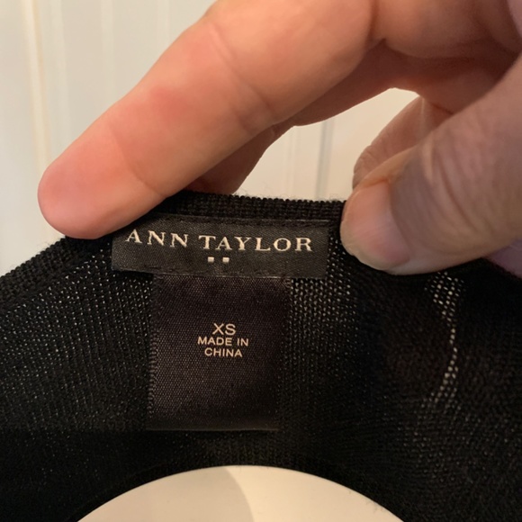 Ann Taylor factory sweater dress.‎ Worn once. Excellent condition - Picture 2 of 5